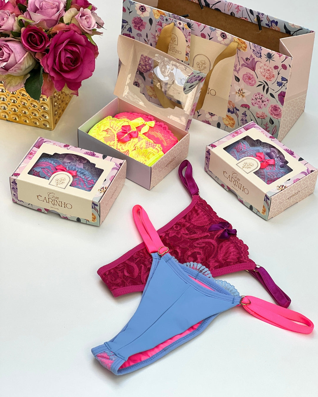 Combo La Vitta Floral: Escolha 2 Calcinhas Collor ou Leve as 6 Unidades + Opção de Sacola