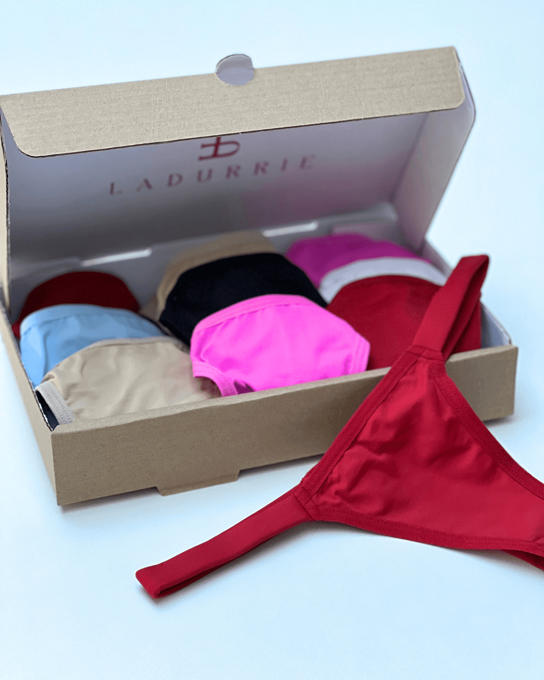 LEVE 10 PAGUE 8 CALCINHAS EM MICROFIBRA - SORTIDAS
LADURRIE
Combo Leve 10 e Pague 8 - Calcinhas Em Microfibra Sortidas
CALCINHA POLIAMIDA
CALCINHA MICROFIBRA
CALCINHA FIO DENTAL
CALCINHA FIO
CALCINHA EM PROMOCAO
CALCINHA EM OFERTA
CALCINHA COMBO
CALCINHA BARATA E BOA
