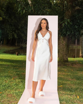 Robe Midi Cetim Lune Blanche em Plumas e Pérola