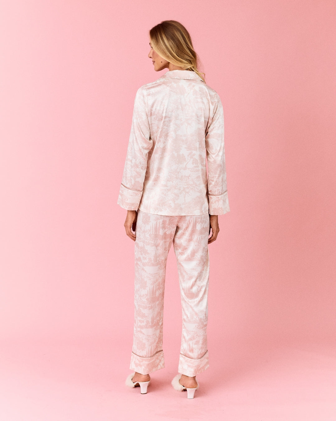 Victoria's Secret

pijama VS

pijama listrado rosa

pijama de luxo

pijama americano

pijama

lingerie de luxo

LINGERIE

LADURRIE

CONJUNTOS

Conjunto de Pijama Classic Delicatese

