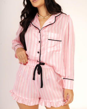Victoria's Secret

pijama VS

pijama listrado rosa

pijama americano

pijama

LINGERIE

LADURRIE

CONJUNTOS

Conjunto de Pijama Classic Ladurrie