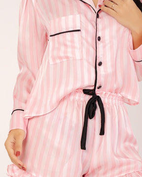 Victoria's Secret

pijama VS

pijama listrado rosa

pijama americano

pijama

LINGERIE

LADURRIE

CONJUNTOS

Conjunto de Pijama Classic Ladurrie